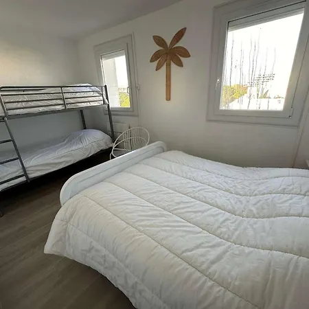 Superbe 3 Pieces Avec Terrasse Pres De La Et Commerces, Parking Inclus - Fr-1-328-233 Apartment La Grande-Motte